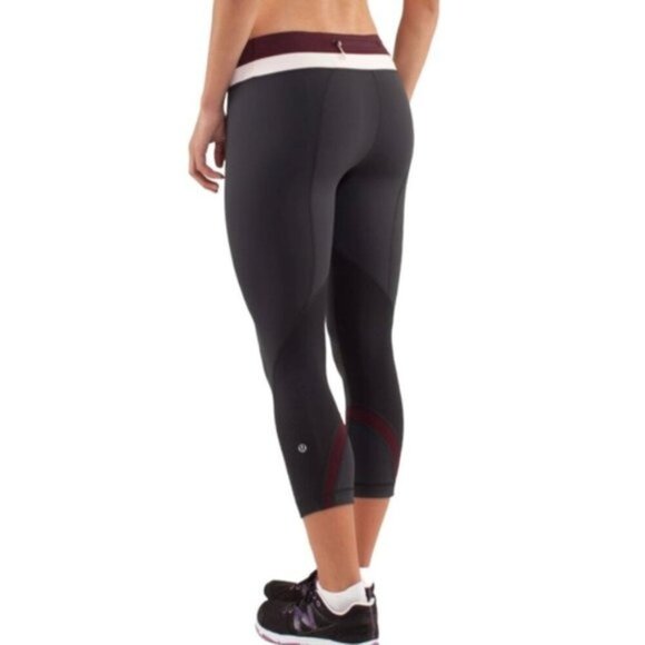 Lululemon Run: Inspire Crop II Deep Coal / Bordeaux Drama / Pretty Pink size 8 - Picture 2 of 8
